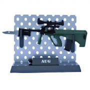 Miniatura de Rifle AUG em ABS Oliva Com Base